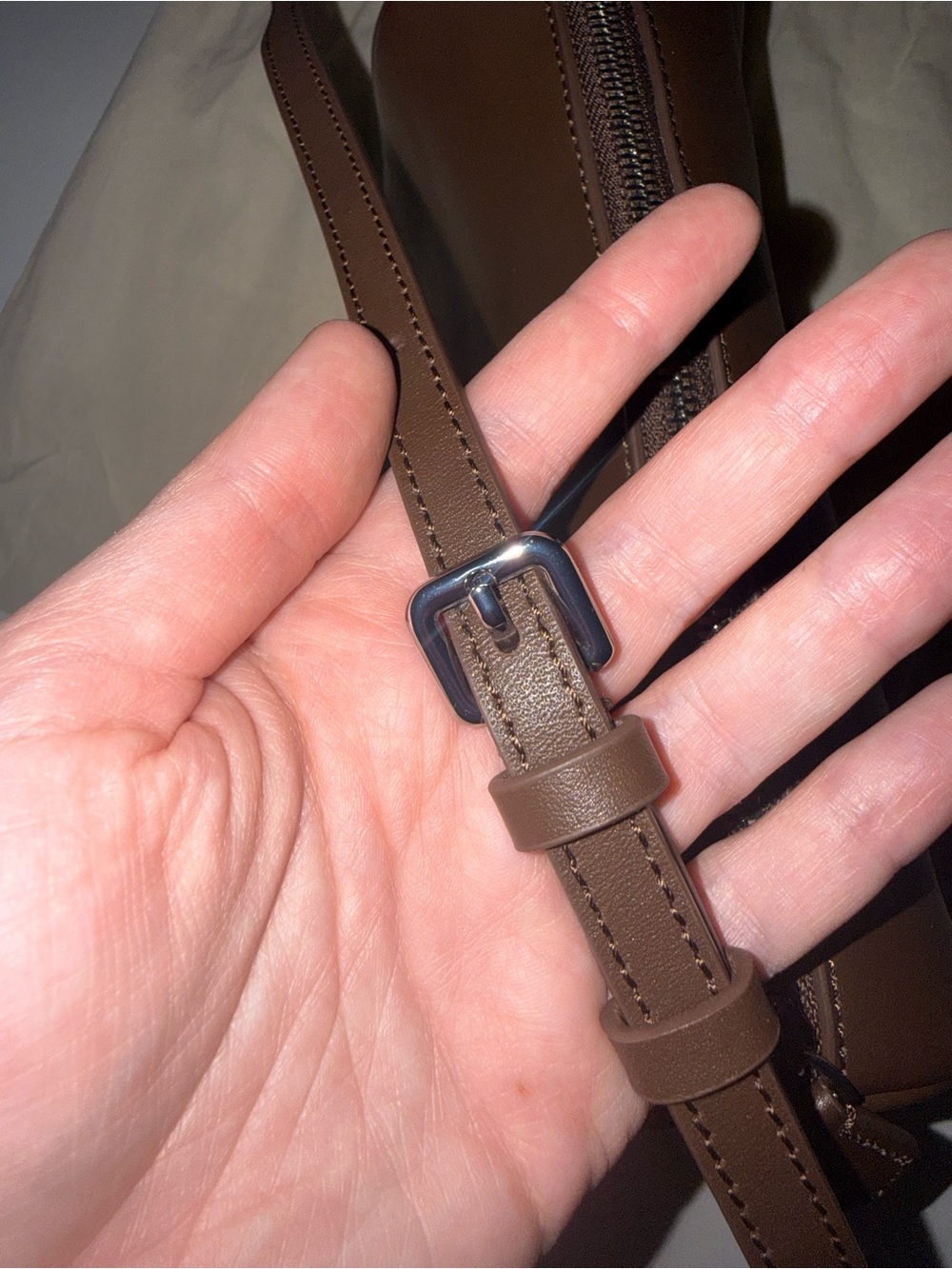 QUINCE Italian Leather Mini Barrel Shoulder Bag - Picture 5 of 9